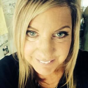 Meet your Posher, Karin